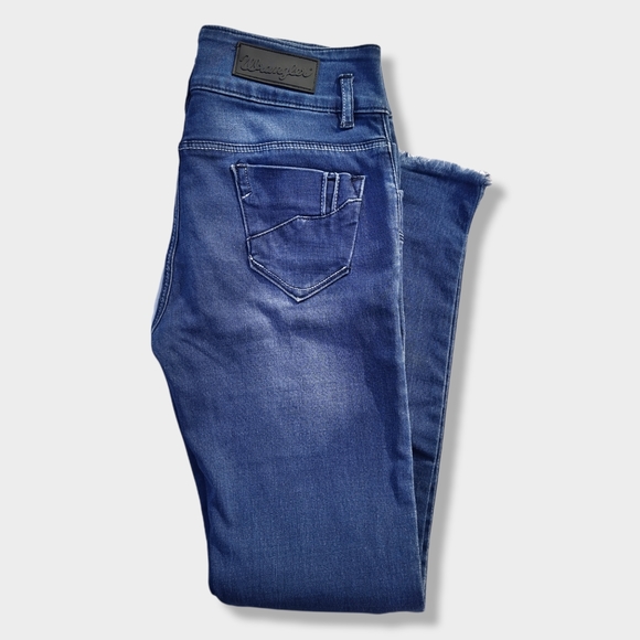 Wrengler Denim - Wrangler Mid-Rise Skinny Jeans